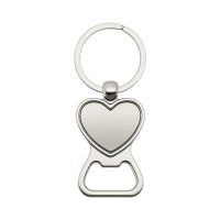Brelok metalowy z otwieraczem w kształcie serca